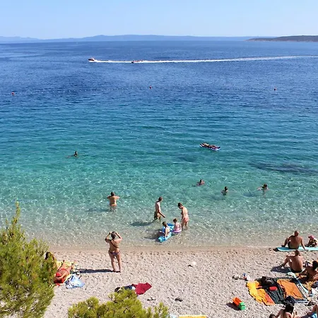 6869c * Baška Voda