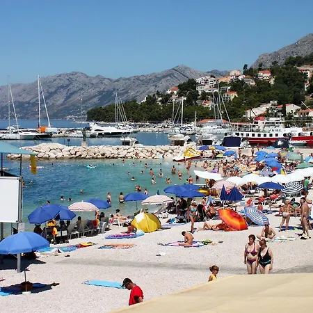 6869c * Baška Voda